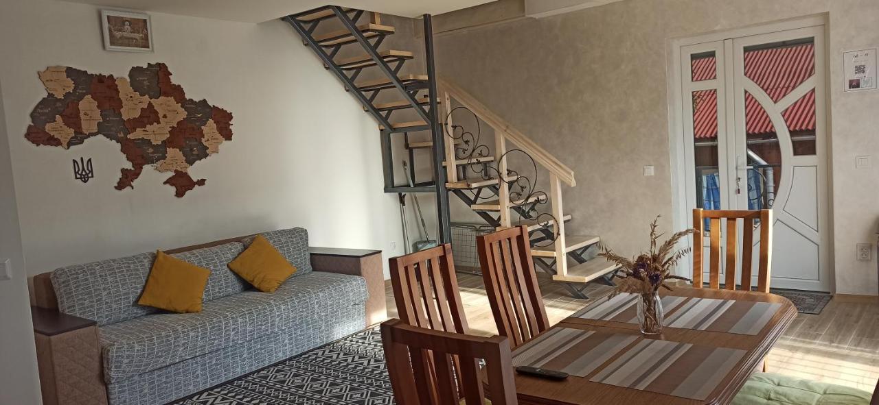 Legit House Apartment *